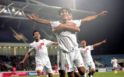 Vietnamese male footballers lead Southeast Asia
